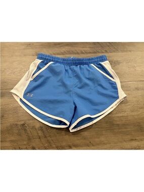 Under Armour Women’s athletic Shorts Size M